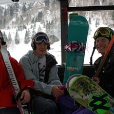 Glada Ghost Hills Boys p&aring; lokal bussen till h&auml;rl. Foto: jenisis. &Aring;kare: Ghost Hills Boys.