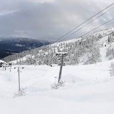 Kong Vinter leike i fjellet:)
Det har kome herleg .