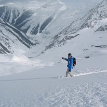 Halvv&auml;gs ner efter andra lyftet i fruktansv&auml;rt l. Foto: Magnus Lindgren. &Aring;kare: David Lindgren.