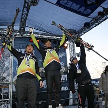 Foto: Eric Lars Bakke /Shazamm/ESPN Images. &Aring;kare: Jake Fiala, Casey Puckett och Enak Gavaggio.