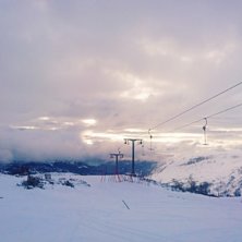 ????
Det er fredag, 1 grad i lufta, s&aring; og si vind.