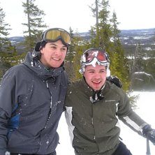 Elo och Simon k&ouml;rde monoski och slutade med en gi. Foto: Patrick Lundholm. &Aring;kare: Kristoffer Elo och Simon Karlsson.