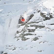 &Aring;kare: Viktor &Aring;sander.
