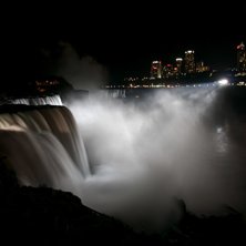 Niagara Falls - Hade inget stativ d&auml;r heller... Foto: Eric Karlsson.
