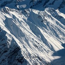 Unskied valley full of spines in chilean Andes, Ju. Foto: Stefan Joller.