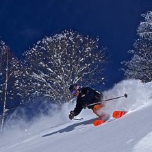 @Dannjell. &Aring;kare: Danniel Bolander.