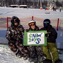 Kul dag i slalombacken. Foto: Niklas Eriksson. &Aring;kare: Per Forsberg, Isak S&ouml;derlund, Anton Tillman.