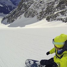 &Aring;kare: Davide Capozzi.