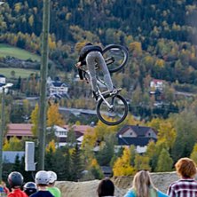 Table i stora slingan i Hafjell under TSG dirtjam. Foto: Kenneth Einars. &Aring;kare: Simon Johansson.