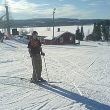 japp det &auml;r n&auml;r vi &aring;kte skidor i 6 +. Foto: syster. &Aring;kare: Petter.