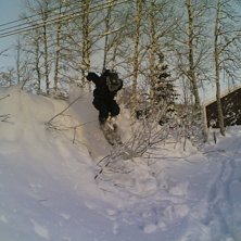 Leker lite efter ett &aring;k i Konsum-ravinen.. Foto: Marcus Werbowky. &Aring;kare: Jesper Sundell.