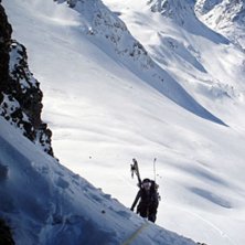 Pernilla p&aring; v&auml;g upp p&aring; kammen i col de lautaret. Foto: David Kvart. &Aring;kare: Pernilla Lidholm.