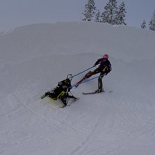 Klart man ska  &aring;ka pipe n&auml;r man &auml;r jibber... Ro. Foto: Sara Thoursie. &Aring;kare: Emma o Robert.