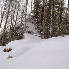 180 ut f&ouml;r ett litet sk&ouml;nt dropp efter sn&ouml;fall. Foto: Viktor Petterson. &Aring;kare: Erik Brohagen.