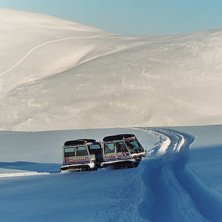F&ouml;r er som l&auml;ste artikeln i nyaste &Aring;ka Skidor (. Foto: Jonas Emilsson. &Aring;kare: Saxn&auml;s Trafik.