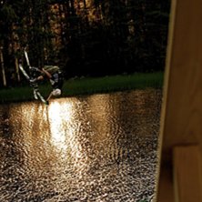 credz till adam f&ouml;r en fet bild. Foto: Adam Falk. &Aring;kare: Marcus Odlander.