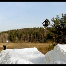 360 tail. Obs! Blixten tillh&ouml;r Skeden som st&aring;r i. Foto: Hanna. &Aring;kare: Patrik Nordholm.