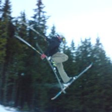 ja f&ouml;rs&ouml;kte g&ouml;ra daffy grab. Foto: Axel Karlsson. &Aring;kare: Kalle Kjellstrand.