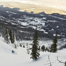 Djupt och brant i Kicking.. Foto: Per Nyberg. &Aring;kare: Emil Rydell.