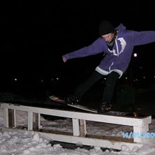 Nosepresss. &Aring;kare: Victor Falk.