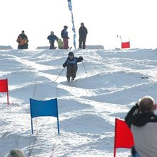 mitt f&ouml;rsta &aring;k. Foto: Anders Olofsson. &Aring;kare: oscar eriksson.