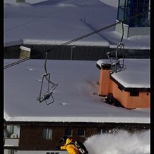 efter n&aring;gra dagars sn&ouml;ande kom &auml;ntligen solen t. Foto: Rob Hamilton-Smith. &Aring;kare: sunken jr.