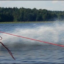 Ute oh glider.... laddar inf&ouml;r en Fet tantrum =). Foto: Oskar Str&ouml;m. &Aring;kare: Tommy Tacacho.