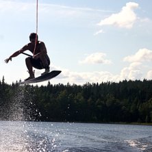 Foto: Nea. &Aring;kare: Dan.