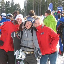 Brudar p&aring; Ski Cross RM i Kl&auml;ppen. Foto: -. &Aring;kare: Emma, Charli o Soobie.