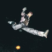 Richard (DogTown) Nor&eacute;n hoppar med Sled Dogs snow. Foto: Fotograf fr&aring;n tidningen MITT I. &Aring;kare: Richard Nor&eacute;n.