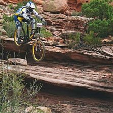 Back in the day racing downhill mountain bikes. Ri. Foto: Bill summer. &Aring;kare: Thomas Aaby.