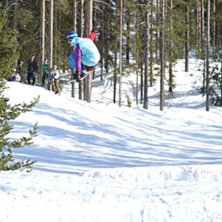 Nyb&ouml;rjare med r&ouml;rliga bilder. 1080 i think . Foto: Simon Lundqvist. &Aring;kare: Niklas Lundgren.