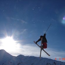 En s&aring;dan d&auml;r tailgrab (?) i Rendls underbara par. Foto: El Lindo Kits. &Aring;kare: M a t Eriksson aka jag.