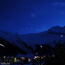 Nattvy &ouml;ver byn.. Foto: Mats N&auml;slund.