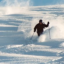 En av f&ouml;rra s&auml;songens b&auml;sta skiddagar - Catskii. Foto: Jonas Emilsson. &Aring;kare: Jonathan Sharp.