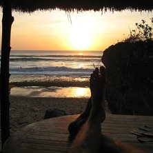 Solnedg&aring;ng som man inte f&aring;r hemma i Sverige.. Foto: Johan Isaksson. &Aring;kare: Min f&ouml;tter.