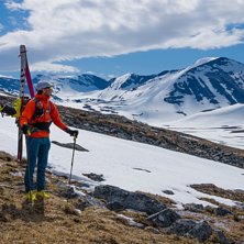17 June 2020.
Time to walk down to &amp;quot;t&auml;l.
