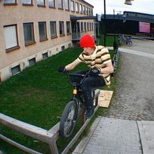 50-50 stall till fakie. Foto: Pontus Jonsson. &Aring;kare: Henrik Westlund.