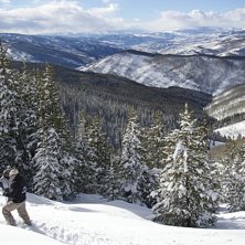 Rocky Mountains fr&aring;n sin b&auml;ttre sida.. Foto: Maria Lundin. &Aring;kare: Brian Corbellini.