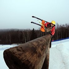 handplant. Foto: fredrik bergqvist. &Aring;kare: patrik fernstr&ouml;m.