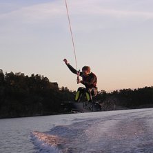 sned horisont men orkar inte klippa till den. man . Foto: olin. &Aring;kare: sobe.