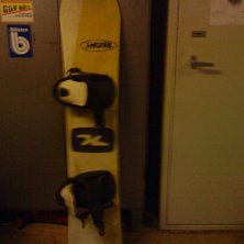 min snowboard. Foto: samuel isaksson. &Aring;kare: ingen.