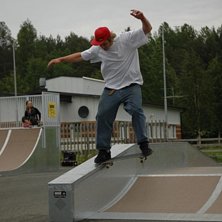 halfcab noseslide. Foto: Daniel R&ouml;nnb&auml;ck. &Aring;kare: Jag.