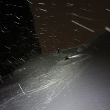 approachen blir mer ronjar&ouml;vardotterlik ifall det. Foto: tryggve tir&eacute;n.