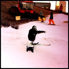 &Aring;kare: adrian br&auml;nnstam.