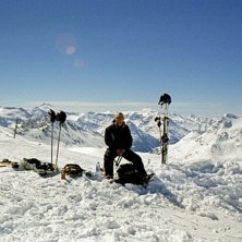 Sk&ouml;n fika med vackra vyer.. Foto: P&auml;r Fritiofsson. &Aring;kare: Peter Fritiofsson.