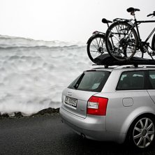 1/7 = skid&aring;kning + surfing. Foto: Anna Lundqvist.