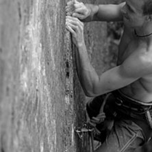 Tomas tragglar med kruxet p&aring; popitopp en 8- p&aring; �. Foto: Patrik Nyr&eacute;n. &Aring;kare: Tomas Johansson.