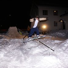 Having fun in the backyard. Foto: Thomas Vermehren. &Aring;kare: Marcus Henriksson.
