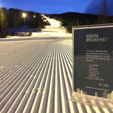 Superf&oslash;re!
Skil&oslash;rdagen er s&aring;vidt i gang, og det.
